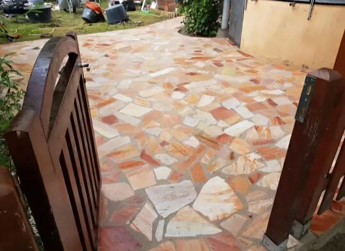 Πέτρες 16 IMG-20250605-WA0001